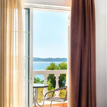 Gonates 아파트호텔 4*