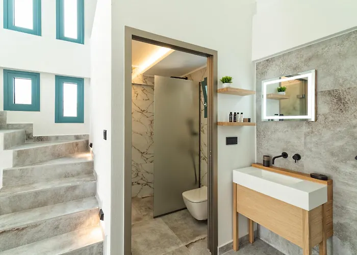 Gonates 4* 利迈纳里亚